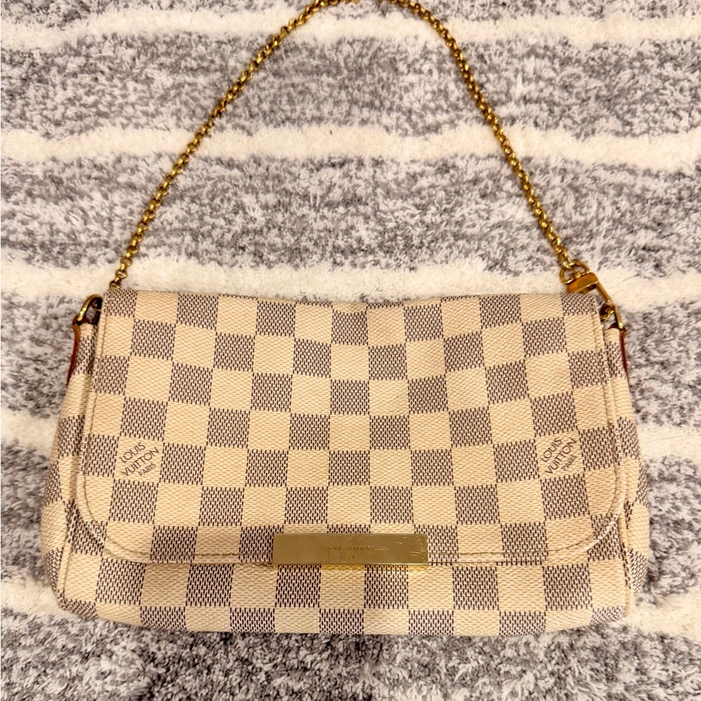 Authentic Louis Vuitton Damier Azur Eva Chain Clutch pre owned